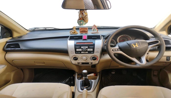 2011 Honda City 1.5L I-VTEC V MT, Petrol, Manual, 1,25,835 km, interior