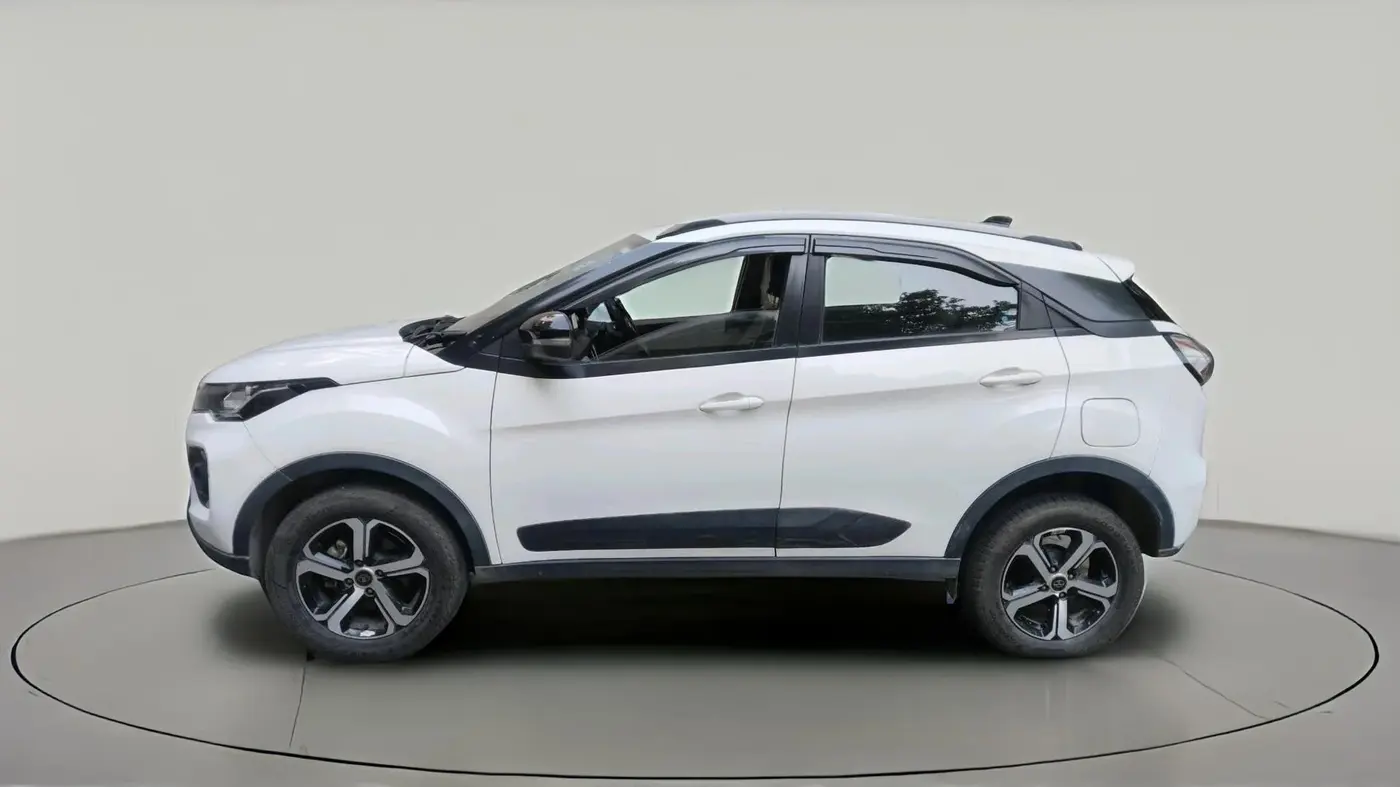 2022 Tata NEXON XZ PLUS PETROL, Petrol, Manual, 24,554 km, exterior