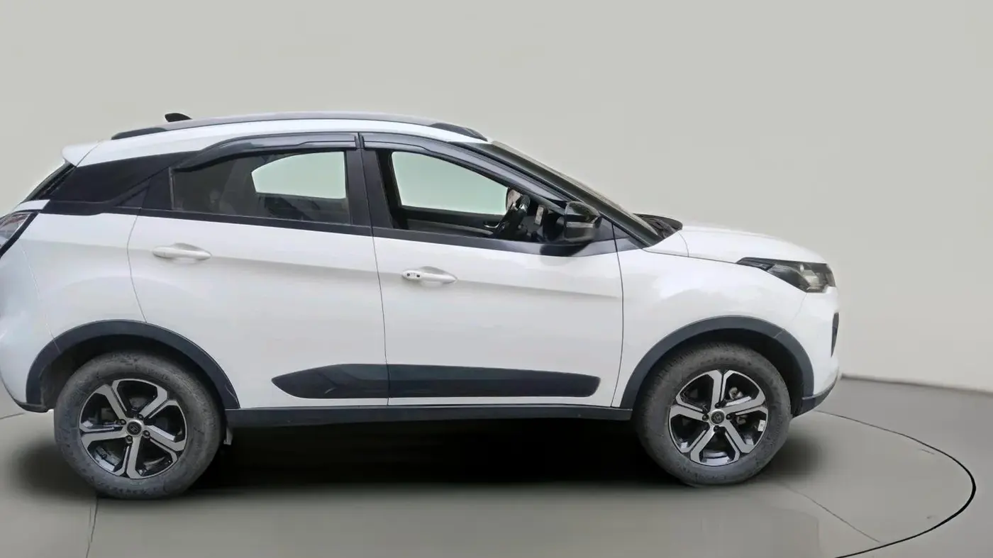 2022 Tata NEXON XZ PLUS PETROL, Petrol, Manual, 24,554 km, exterior