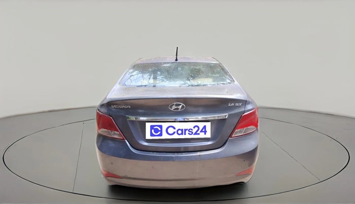 2015 Hyundai Verna FLUIDIC 1.6 VTVT SX, Petrol, Manual, 79,615 km, exterior