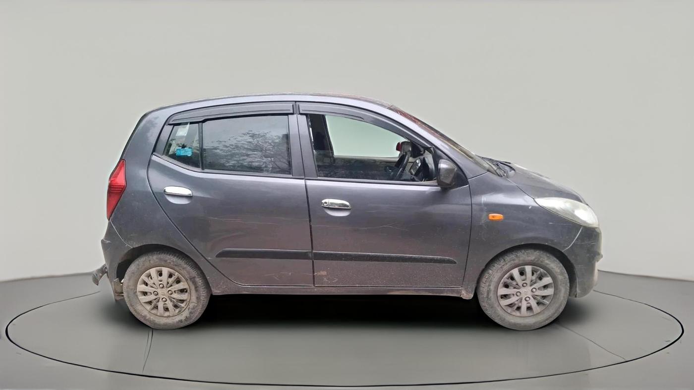 2015 Hyundai i10 SPORTZ 1.1, Petrol, Manual, 95,768 km, exterior