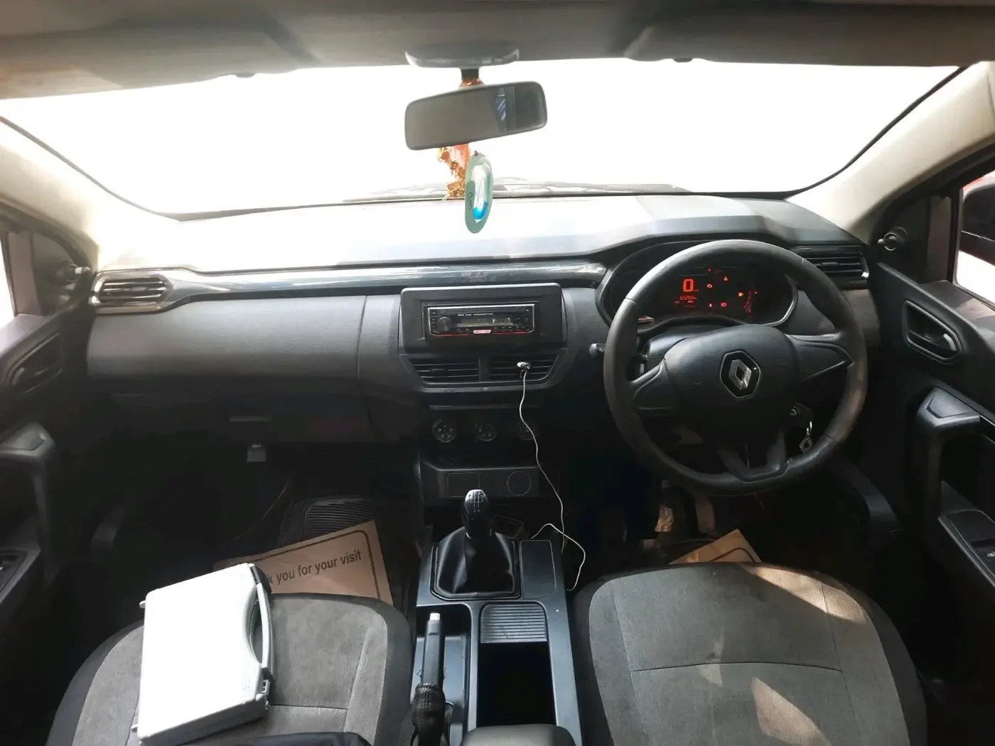 2022 Renault Kiger RXE MT, Petrol, Manual, 65,203 km, interior