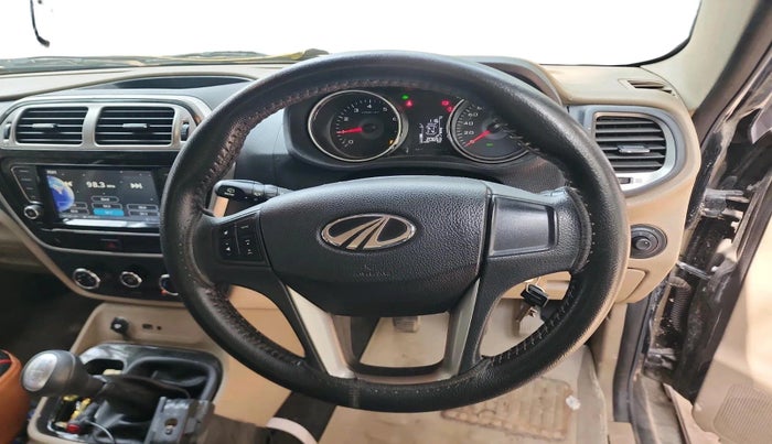 2019 Mahindra TUV300 T10, Diesel, Manual, 20,653 km, interior
