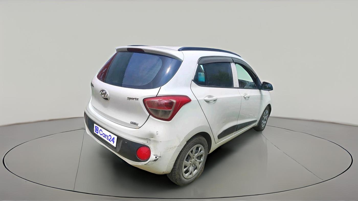 2017 Hyundai Grand i10 SPORTZ (O) 1.2 KAPPA VTVT, CNG, Manual, 1,60,193 km, exterior