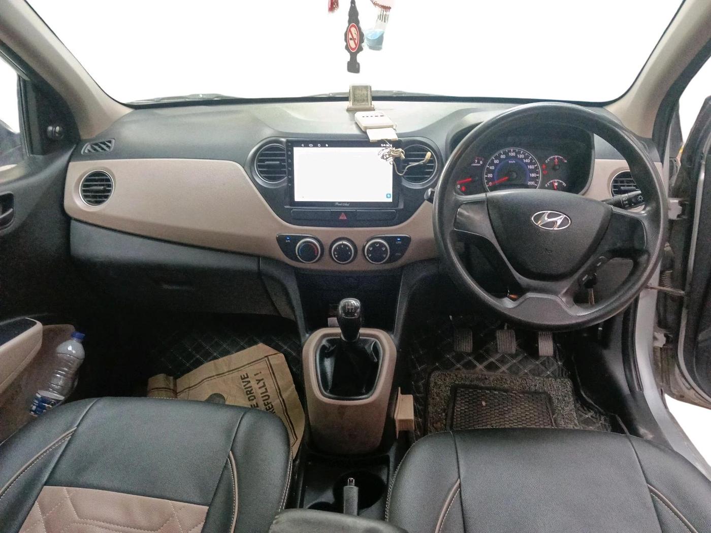 2016 Hyundai Grand i10 MAGNA 1.2 KAPPA VTVT, Petrol, Manual, 97,001 km, interior