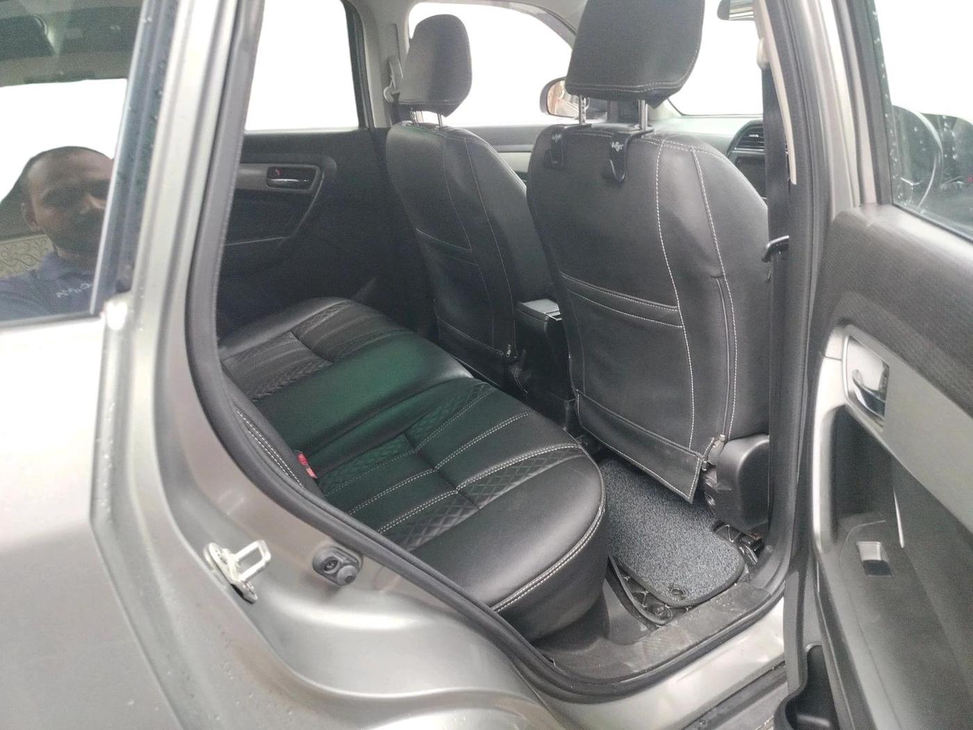 2019 Maruti Vitara Brezza ZDI PLUS AMT, Diesel, Automatic, 27,969 km, interior