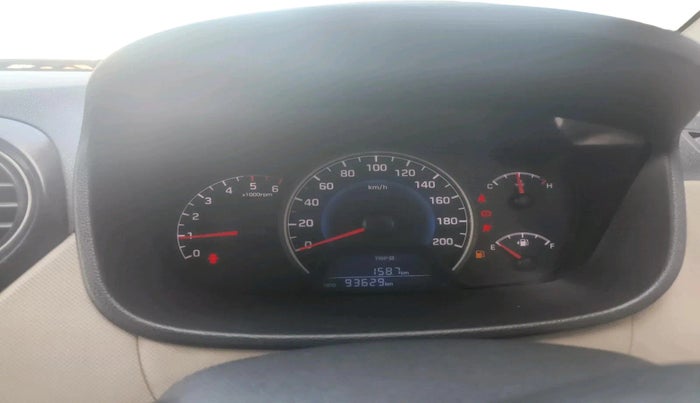 2017 Hyundai Grand i10 SPORTZ U2 1.2 CRDI, Diesel, Manual, 93,629 km, interior