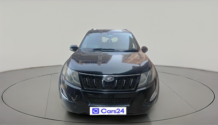 2016 Mahindra XUV500 W10 AT 1.99, Diesel, Automatic, 1,28,989 km, exterior