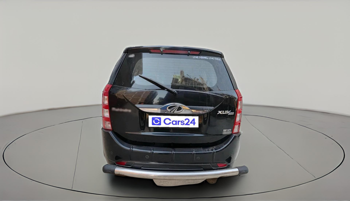 2016 Mahindra XUV500 W10 AT 1.99, Diesel, Automatic, 1,28,989 km, exterior