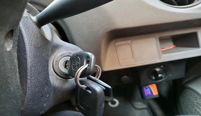 2011 Toyota Etios G SP, Petrol, Manual, 83,591 km, interior