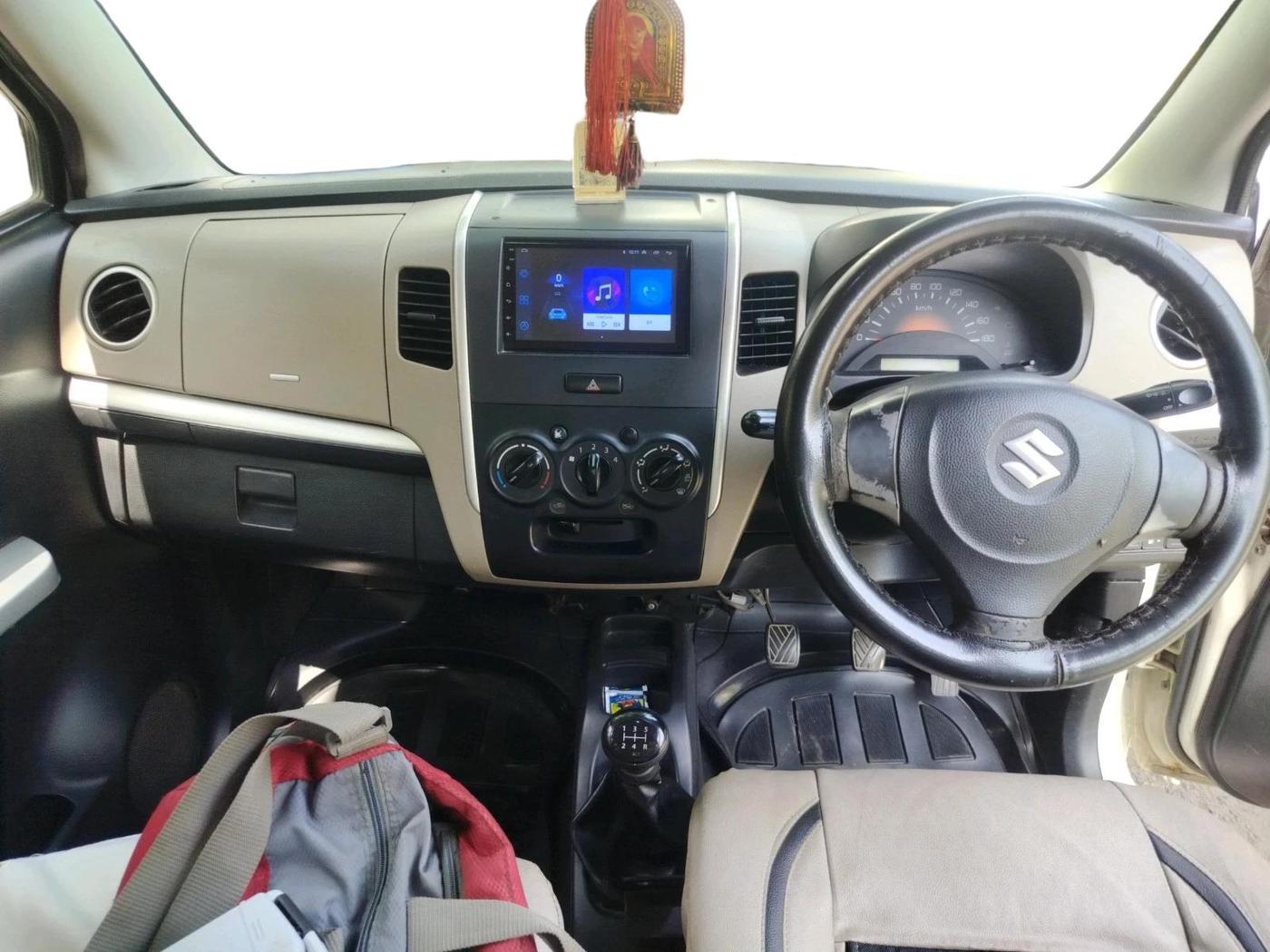 2016 Maruti Wagon R 1.0 LXI CNG, CNG, Manual, 93,155 km, interior