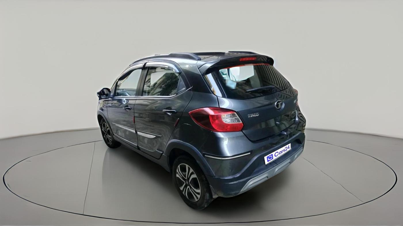 2024 Tata TIAGO NRG  NRG XZA CNG, CNG, Automatic, 15,944 km, exterior