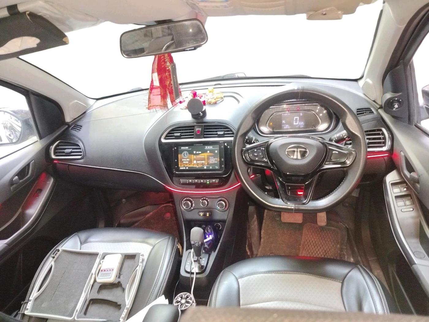2024 Tata TIAGO NRG  NRG XZA CNG, CNG, Automatic, 15,944 km, interior