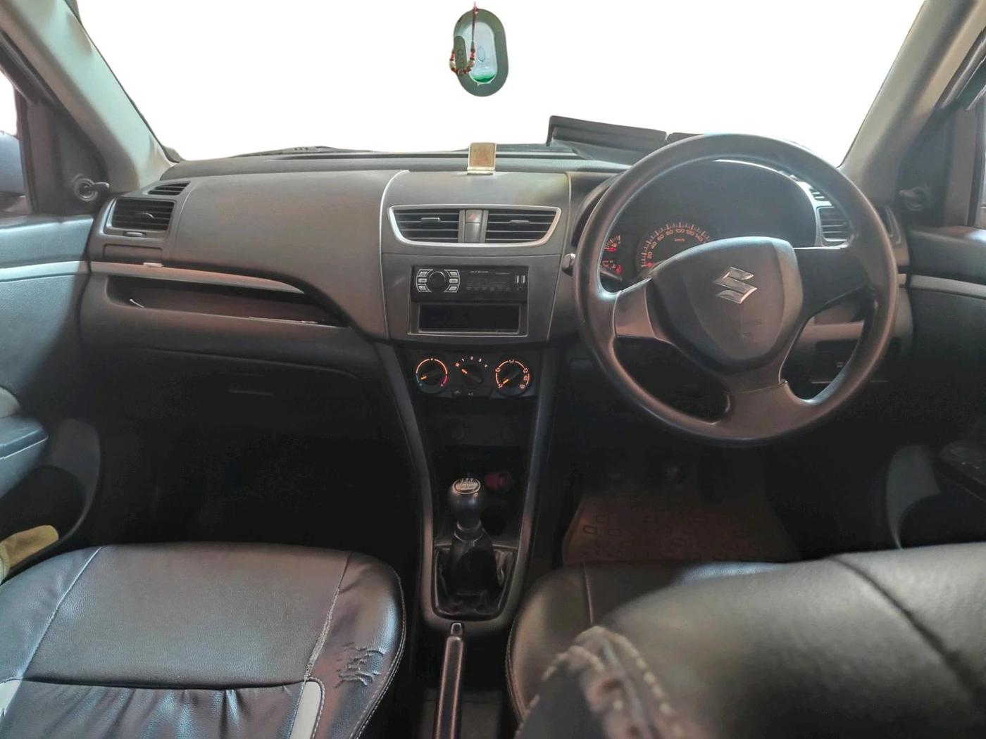 2017 Maruti Swift LDI, Diesel, Manual, 1,62,209 km, interior
