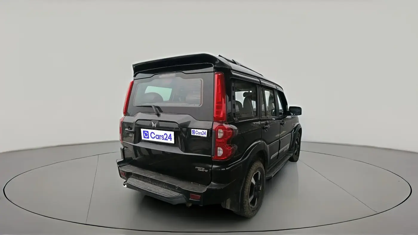 2023 Mahindra SCORPIO CLASSIC S11 MT 7S CC, Diesel, Manual, 57,364 km, exterior