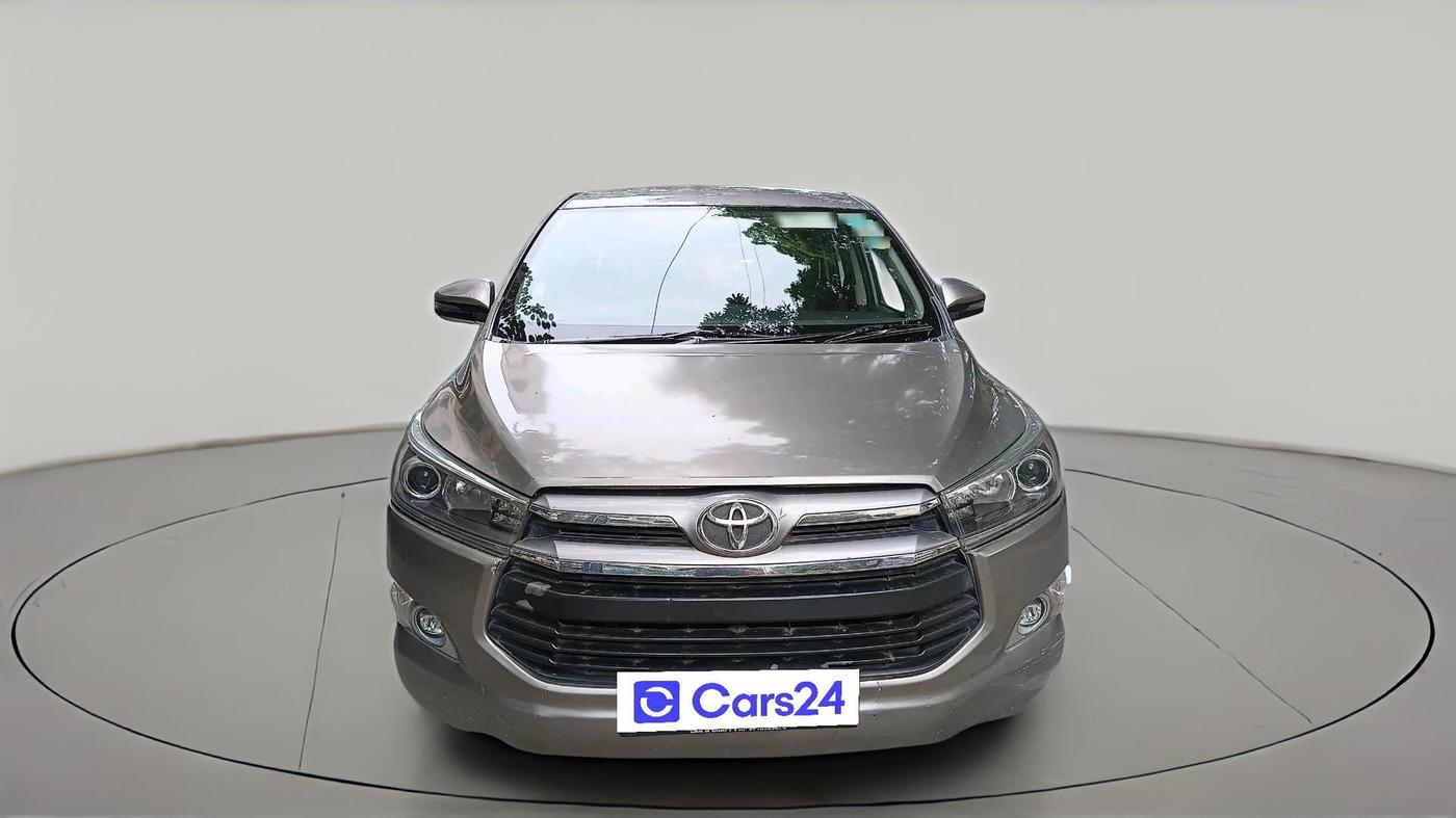 2018 Toyota Innova Crysta 2.4 VX 7 STR, Diesel, Manual, 3,35,585 km, exterior