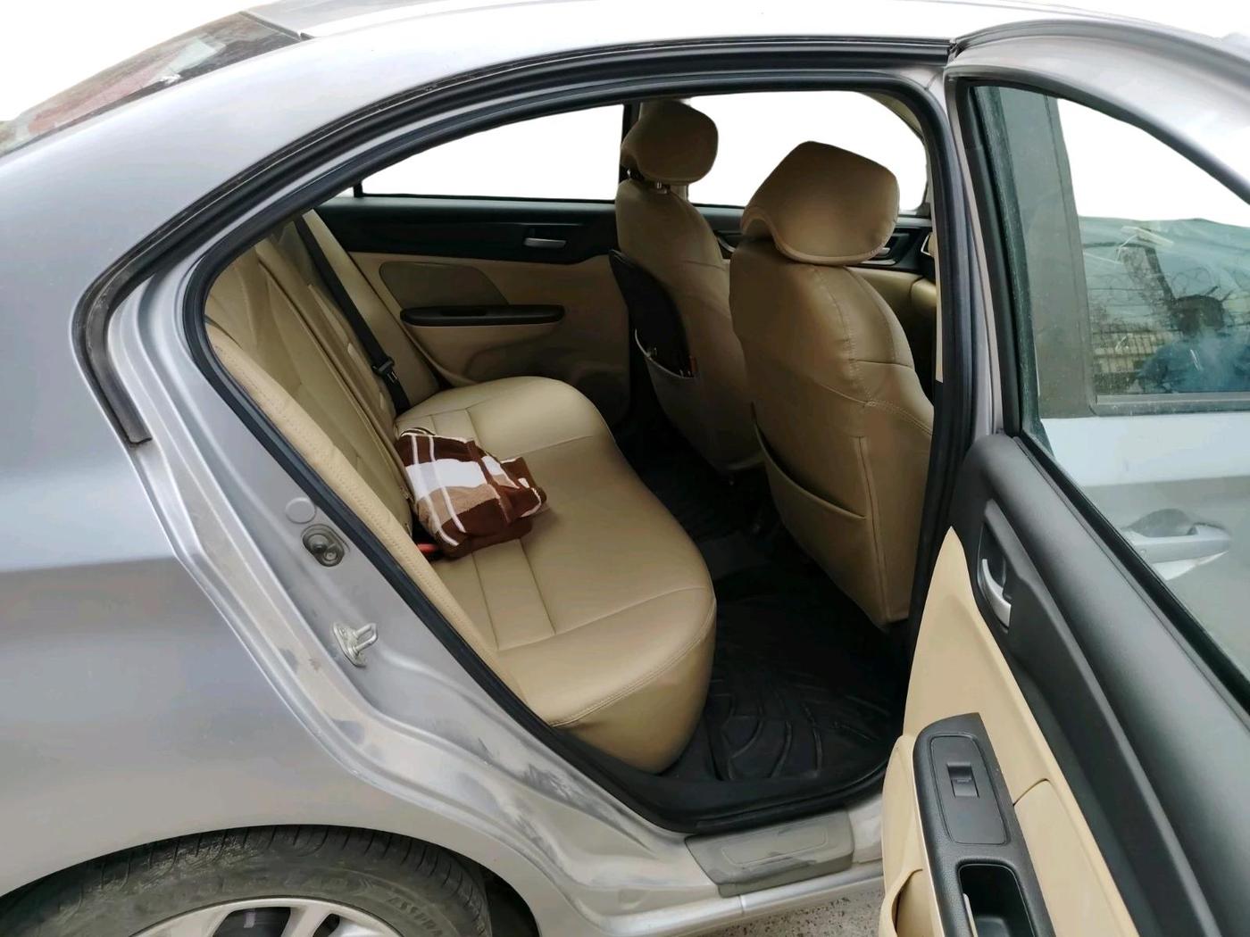 2018 Honda Amaze 1.2L I-VTEC VX, Petrol, Manual, 70,112 km, interior