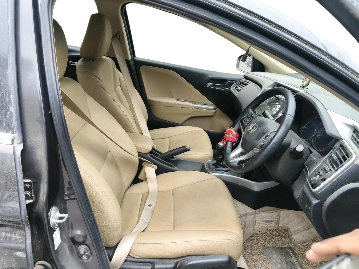 2019 Honda City 1.5L I-VTEC ZX, Petrol, Manual, 79,040 km, interior