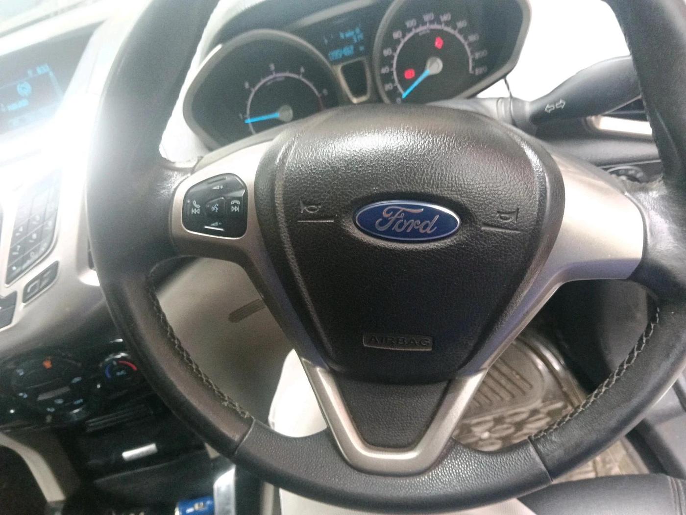 2016 Ford Ecosport TITANIUM 1.5L DIESEL, Diesel, Manual, 95,482 km, interior