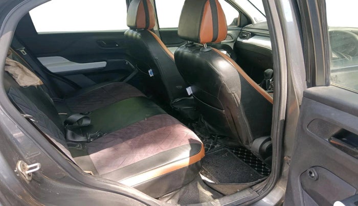 2022 Tata PUNCH PURE MT, Petrol, Manual, 19,226 km, interior