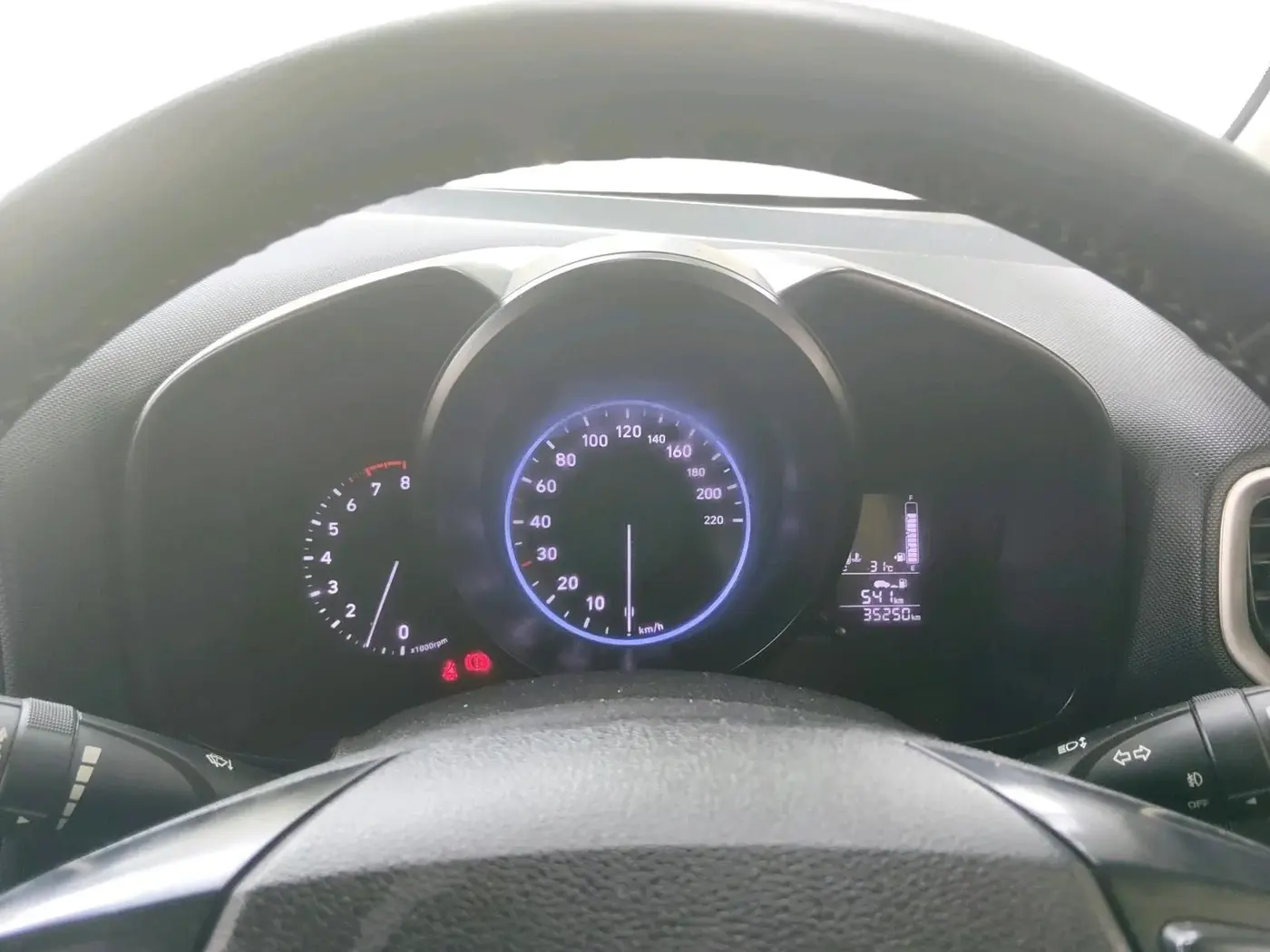 2019 Hyundai VENUE SX 1.0 TURBO, Petrol, Manual, 35,250 km, interior