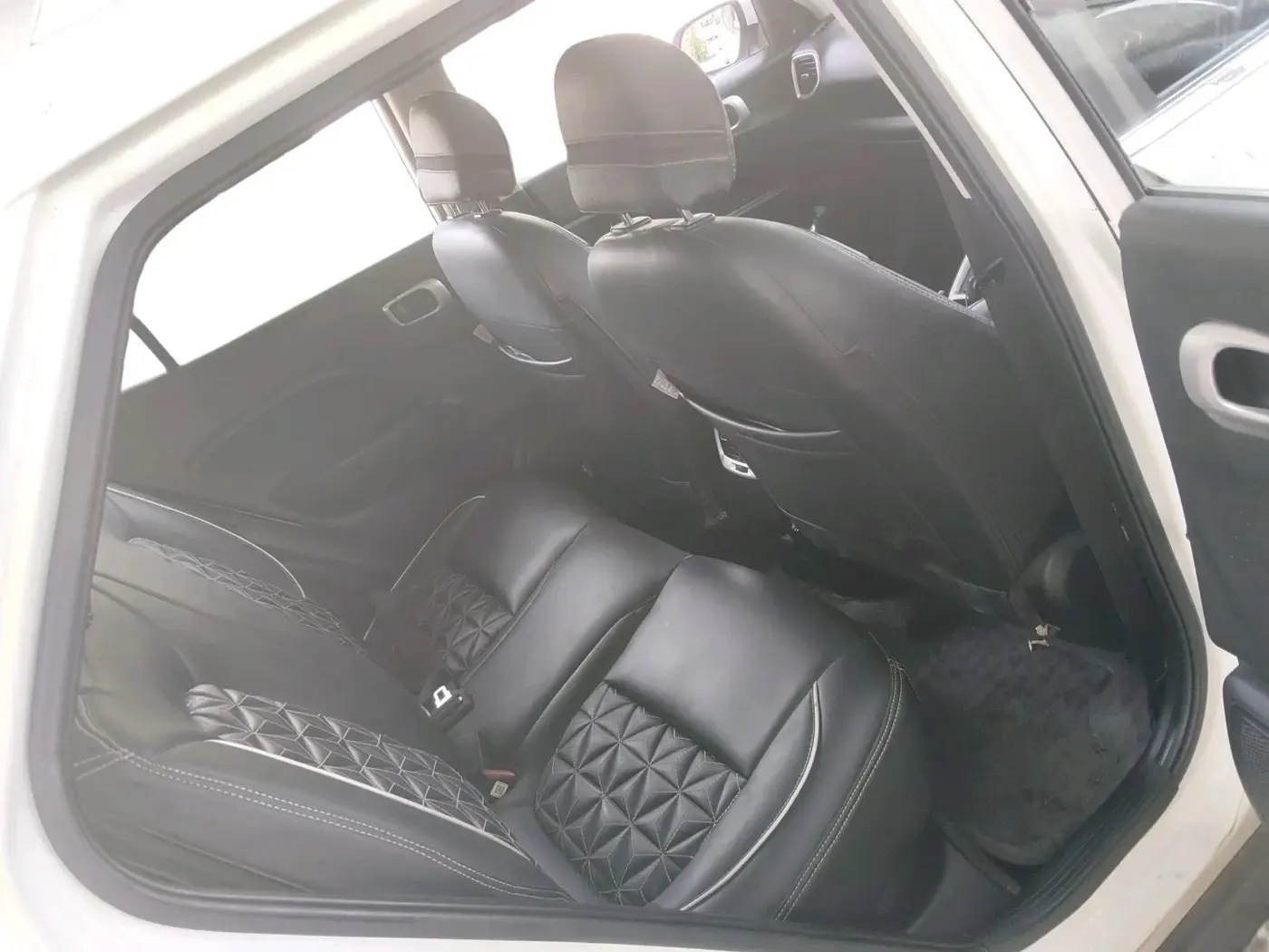2019 Hyundai VENUE SX 1.0 TURBO, Petrol, Manual, 35,250 km, interior