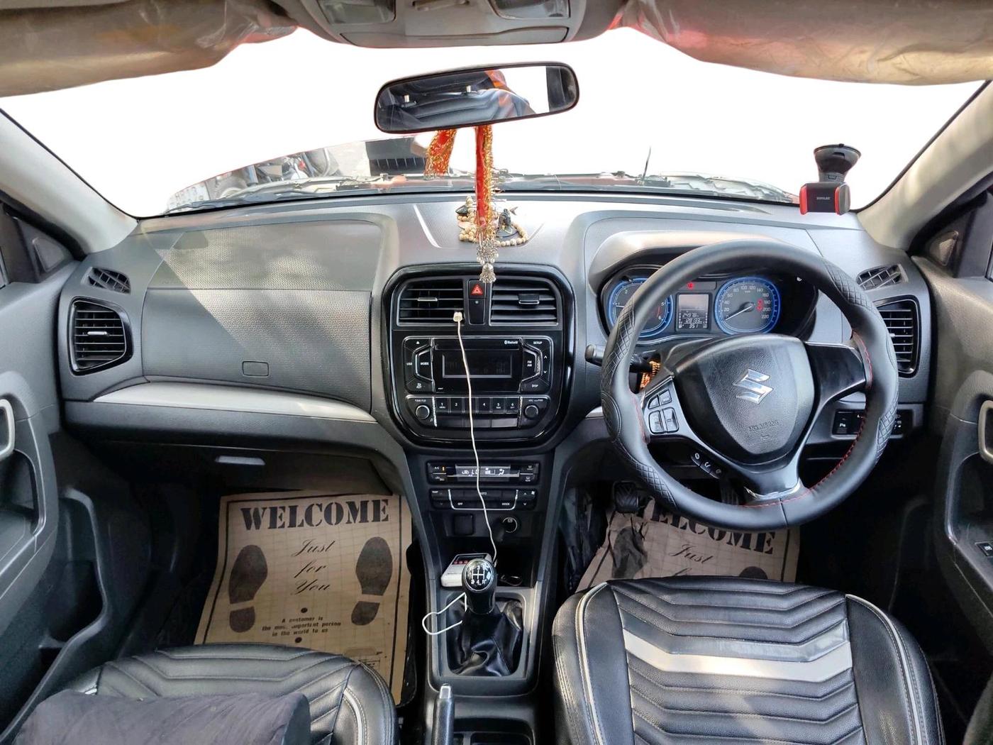 2017 Maruti Vitara Brezza ZDI, Diesel, Manual, 1,28,133 km, interior