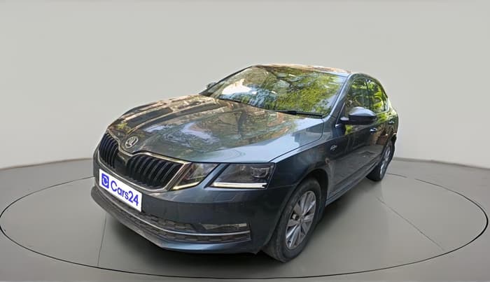 2017 Skoda Octavia 2.0 TDI L&K AT, Diesel, Automatic, 1,32,289 km, exterior