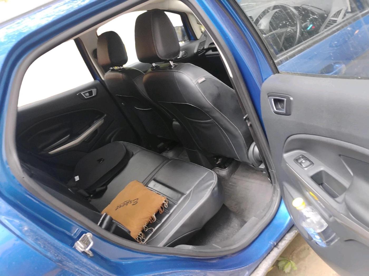 2017 Ford Ecosport TITANIUM+ 1.5L DIESEL, Diesel, Manual, 70,909 km, interior