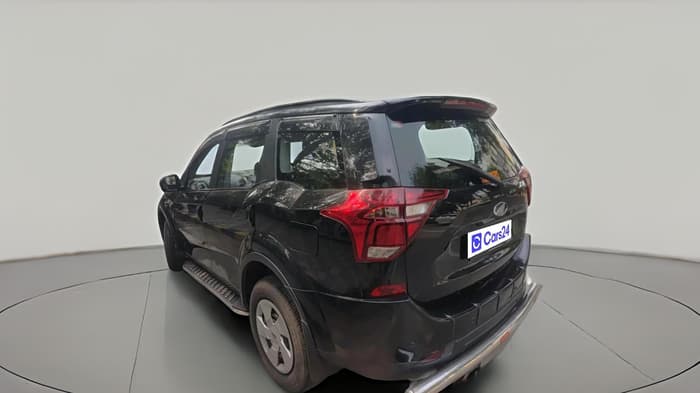 2019 Mahindra XUV500 W7, Diesel, Manual, 55,611 km, exterior