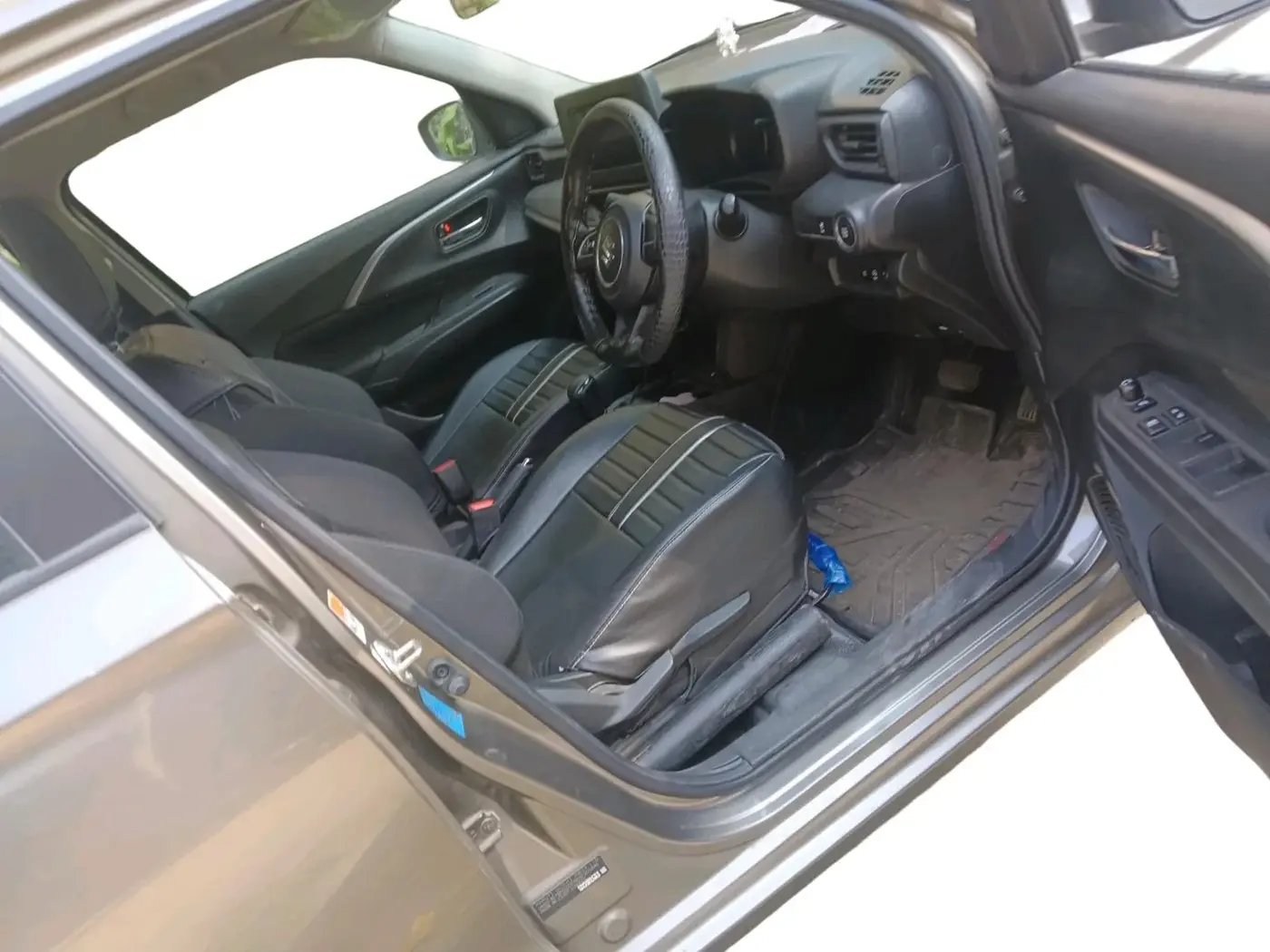 2024 Maruti Swift ZXi AMT, Petrol, Automatic, 8,887 km, interior