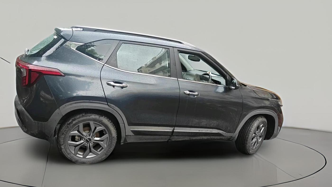 2024 KIA SELTOS  HTX 1.5 PETROL MT, Petrol, Manual, 2,558 km, exterior