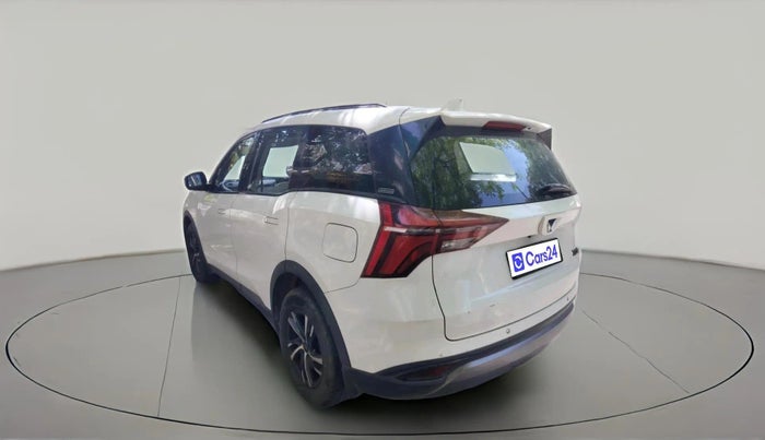 2022 Mahindra XUV700 AX 5 P MT 7 STR, Petrol, Manual, 19,210 km, exterior