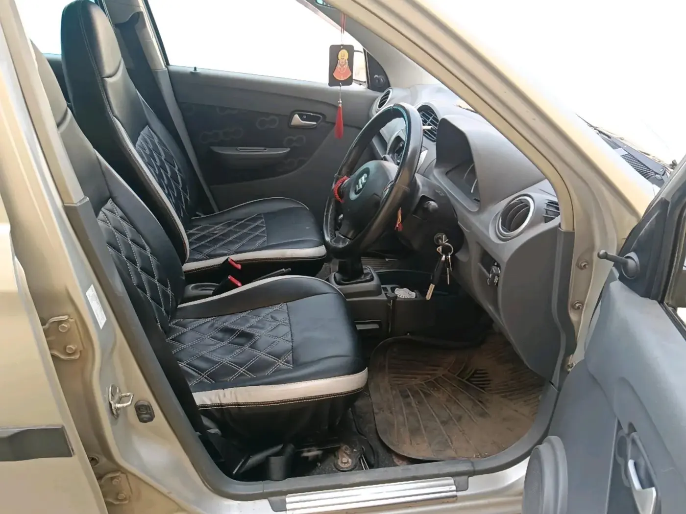 2013 Maruti Alto 800 LXI, CNG, Manual, 28,922 km, interior