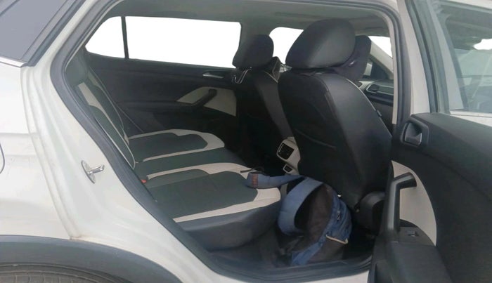 2024 Volkswagen TAIGUN GT PLUS 1.5 TSI DSG, Petrol, Automatic, 19,198 km, interior