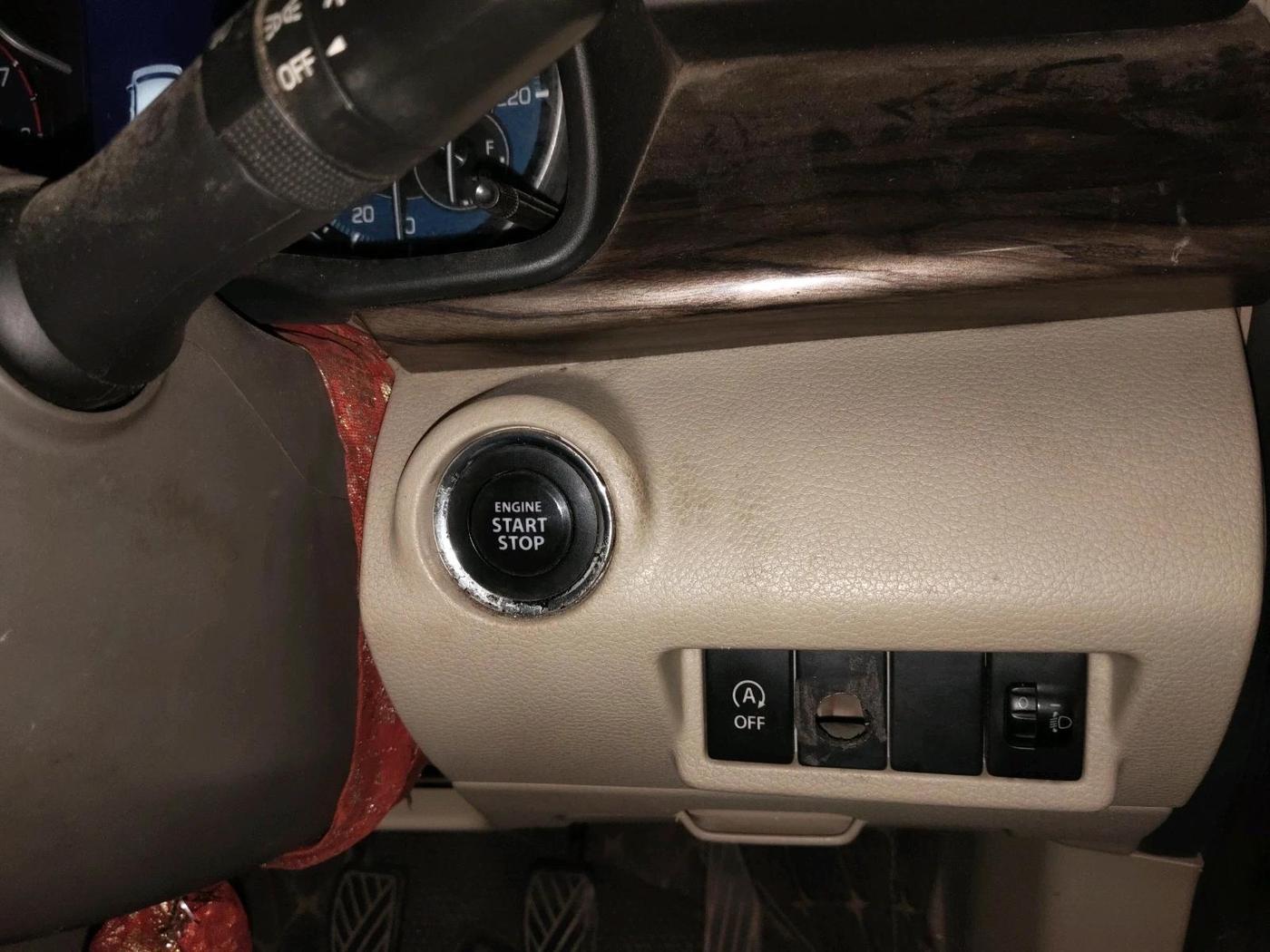 2019 Maruti Ertiga ZXI+ SHVS, Petrol, Manual, 74,035 km, interior
