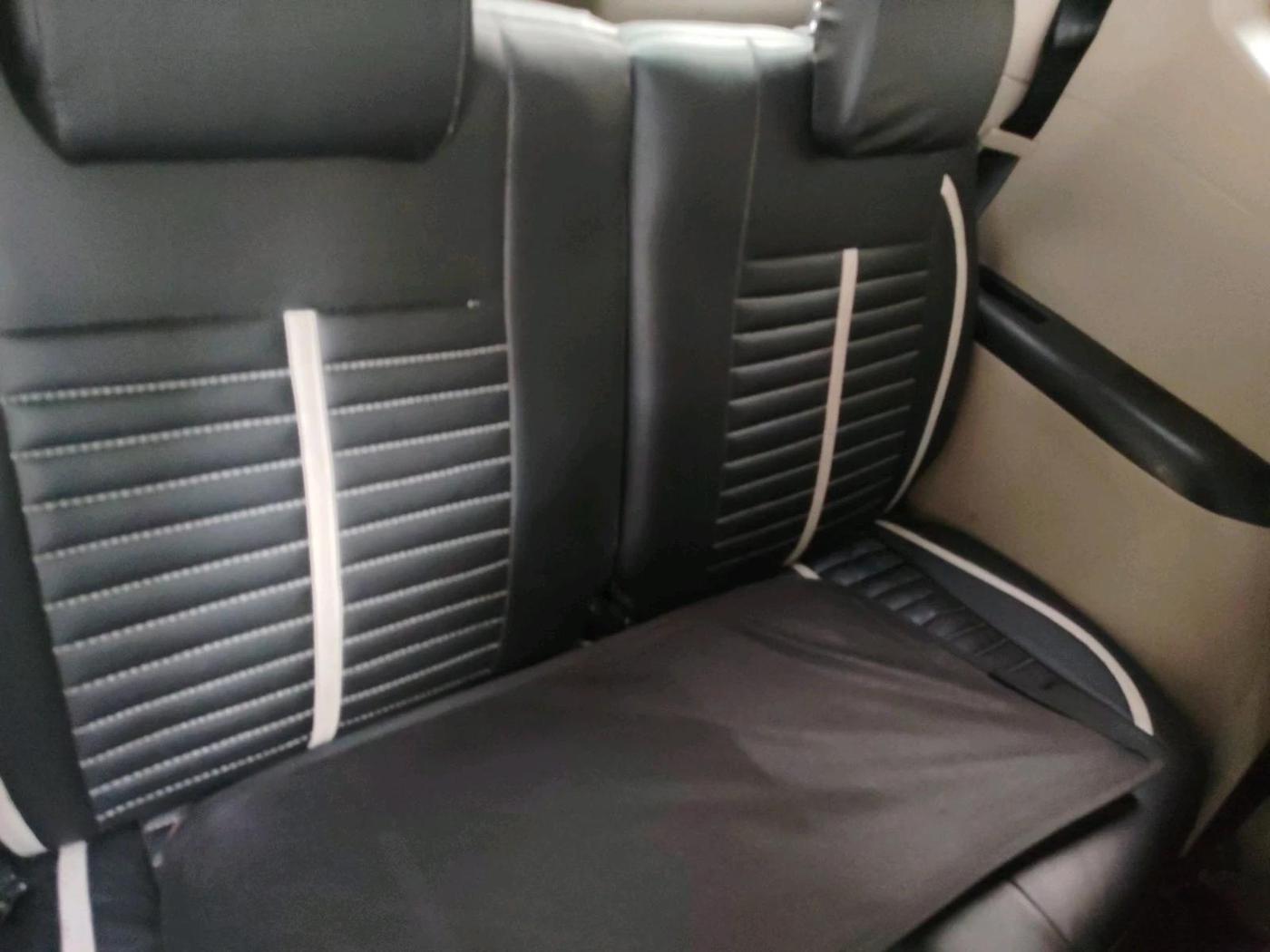 2019 Renault TRIBER RXT, CNG, Manual, 87,635 km, interior