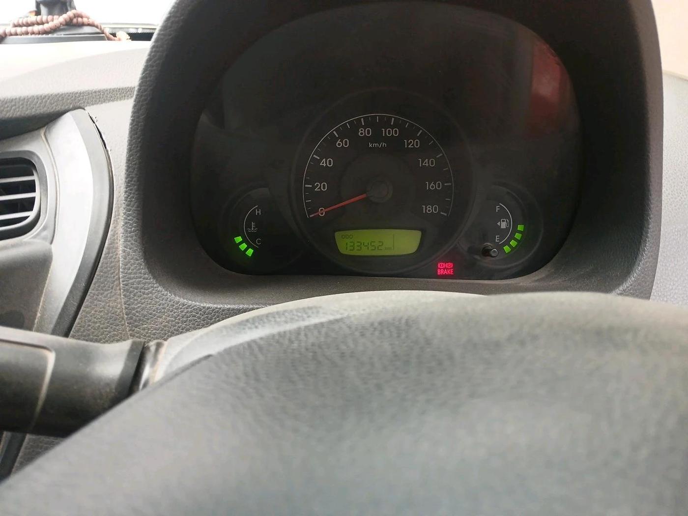 2013 Hyundai Eon ERA +, Petrol, Manual, 1,33,452 km, interior