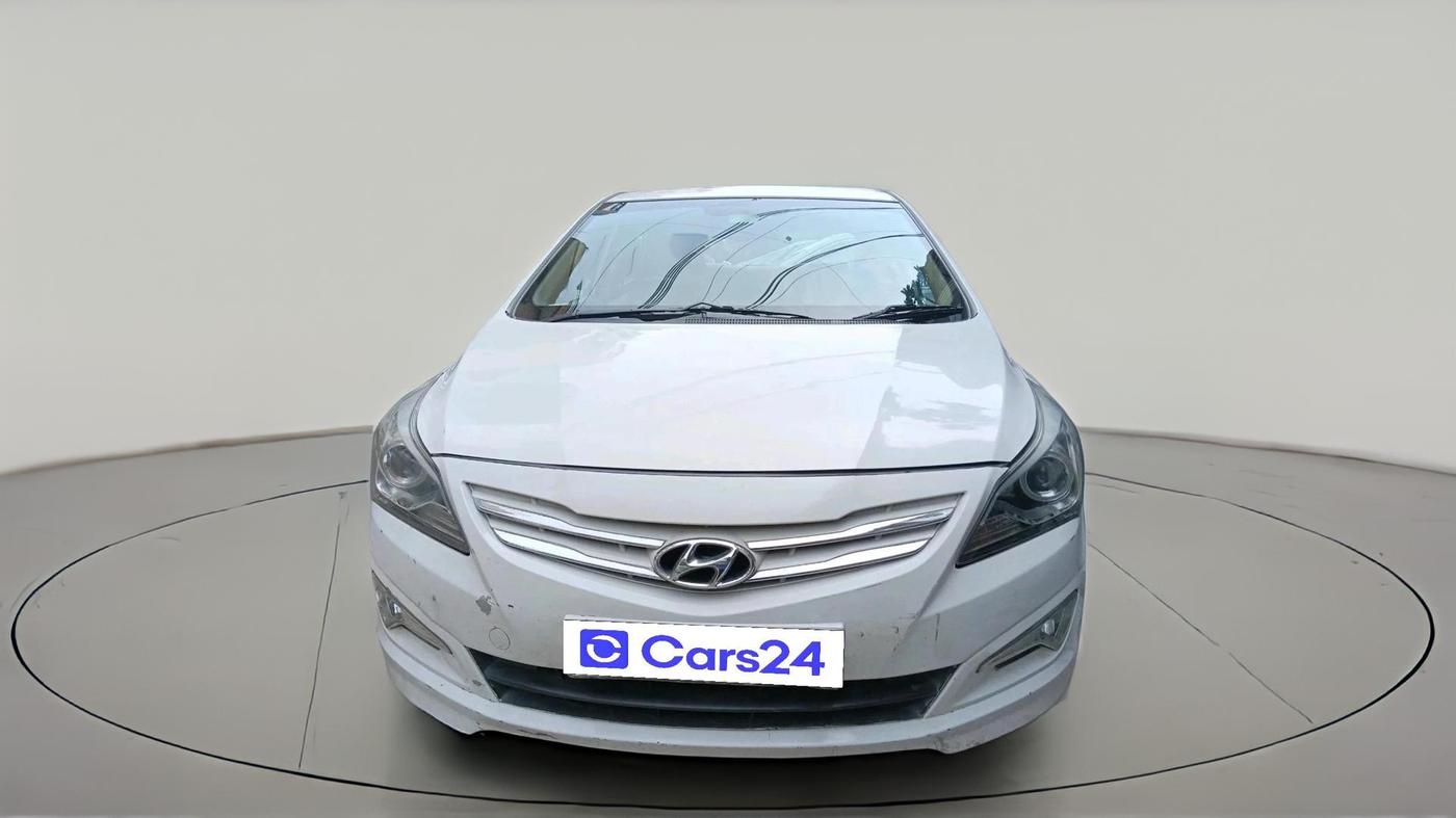 2015 Hyundai Verna FLUIDIC 4S 1.6 VTVT S(O), Petrol, Manual, 49,013 km, exterior