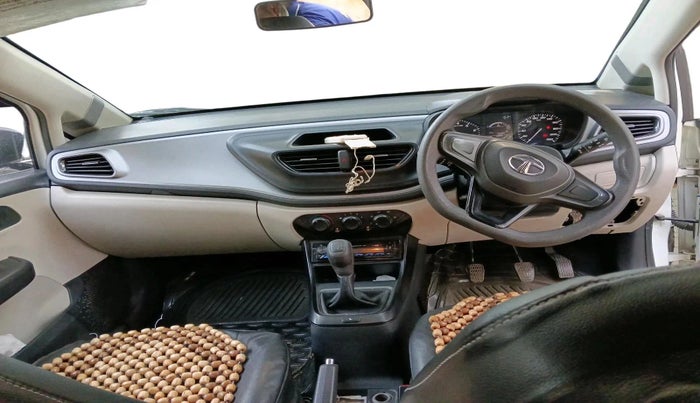 2021 Tata ALTROZ XE DIESEL, Diesel, Manual, 87,187 km, interior