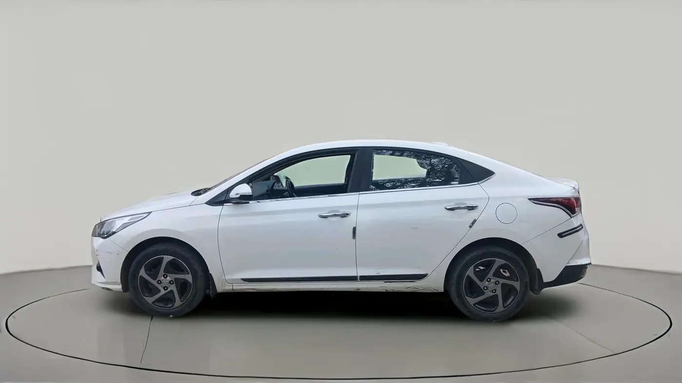 2022 Hyundai Verna S PLUS 1.5 CRDI, Diesel, Manual, 1,10,414 km, exterior
