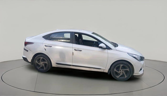 2022 Hyundai Verna S PLUS 1.5 CRDI, Diesel, Manual, 1,10,414 km, exterior