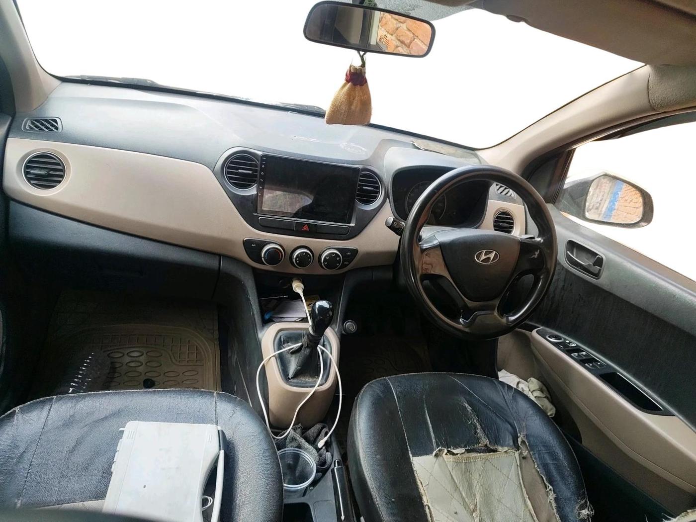 2016 Hyundai Grand i10 MAGNA 1.2 KAPPA VTVT, CNG, Manual, 94,967 km, interior