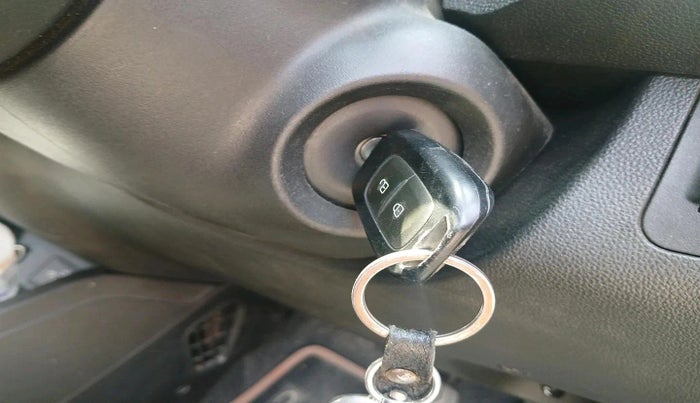 2020 Renault Kwid CLIMBER 1.0 AMT (O), Petrol, Automatic, 69,893 km, interior