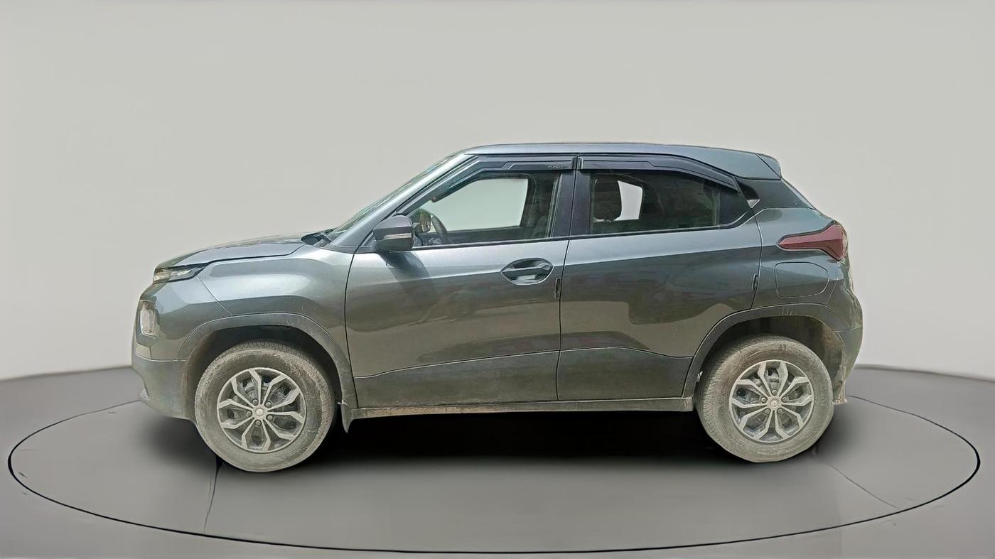 2025 Tata PUNCH PURE MT, Petrol, Manual, 4,795 km, exterior