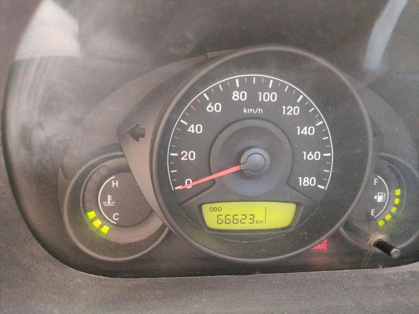 2013 Hyundai Eon D-LITE+, Petrol, Manual, 66,623 km, interior
