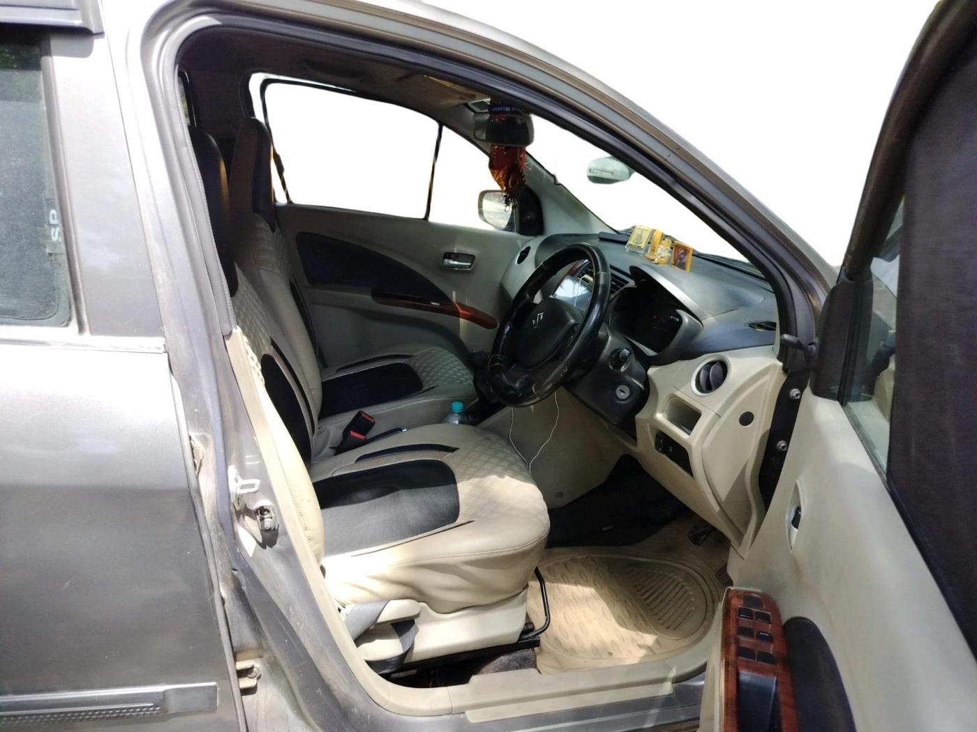 2016 Maruti Celerio VXI, CNG, Manual, 95,000 km, interior