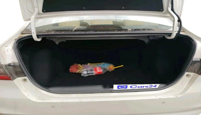 2025 Honda Amaze 1.2L I-VTEC VX, Petrol, Manual, 3,294 km, exterior