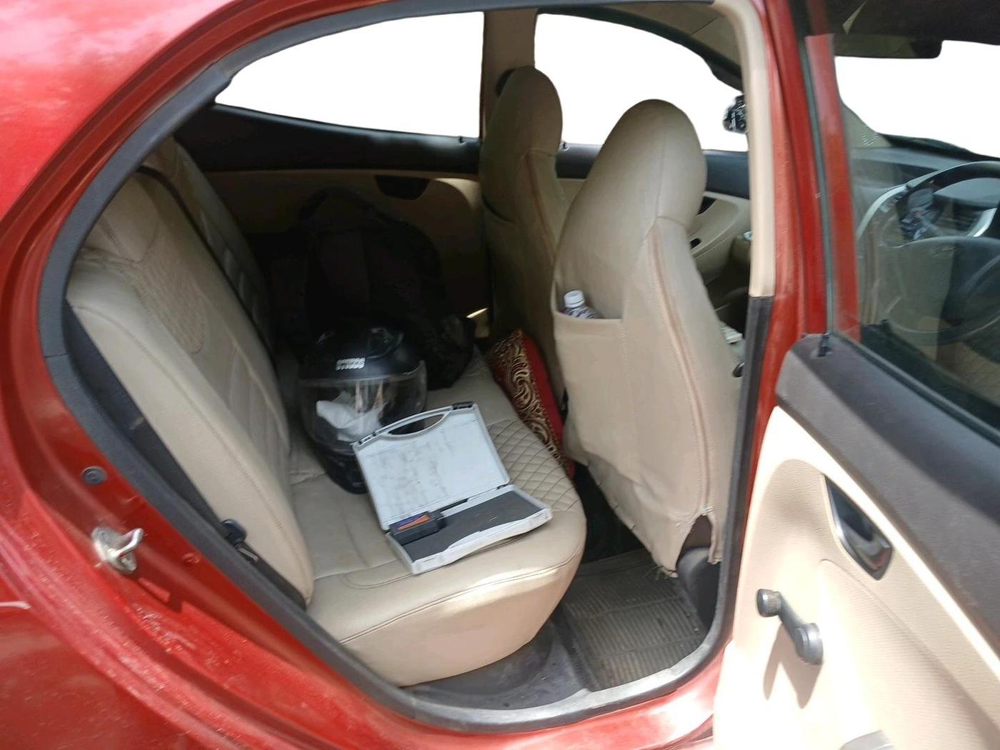 2013 Hyundai Eon ERA +, Petrol, Manual, 91,000 km, interior
