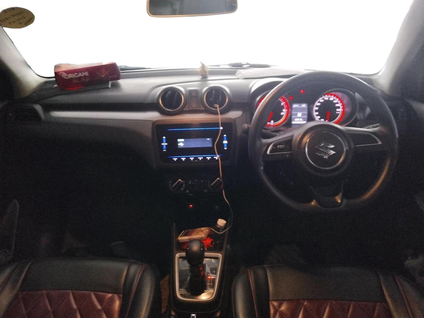 2022 Maruti Swift VXI AMT, Petrol, Automatic, 30,949 km, interior